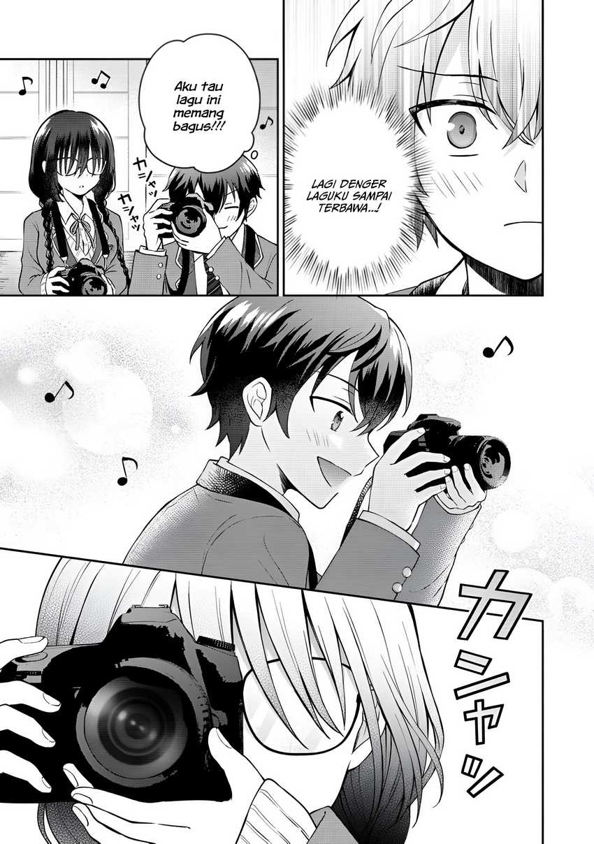 Tonari no Seki no Inkya Joshi ga Oshi Utaite Datta – Ore no Kyoku wo Uttatekure! Chapter 1 Gambar 21