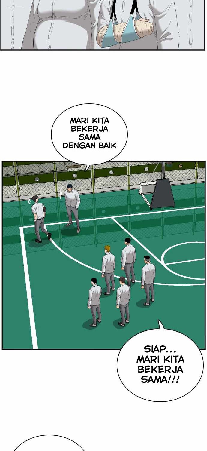 A Bad Person Chapter 50 Gambar 29